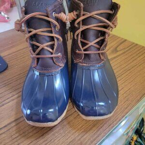 Sperry Duck Boots Size 6.5